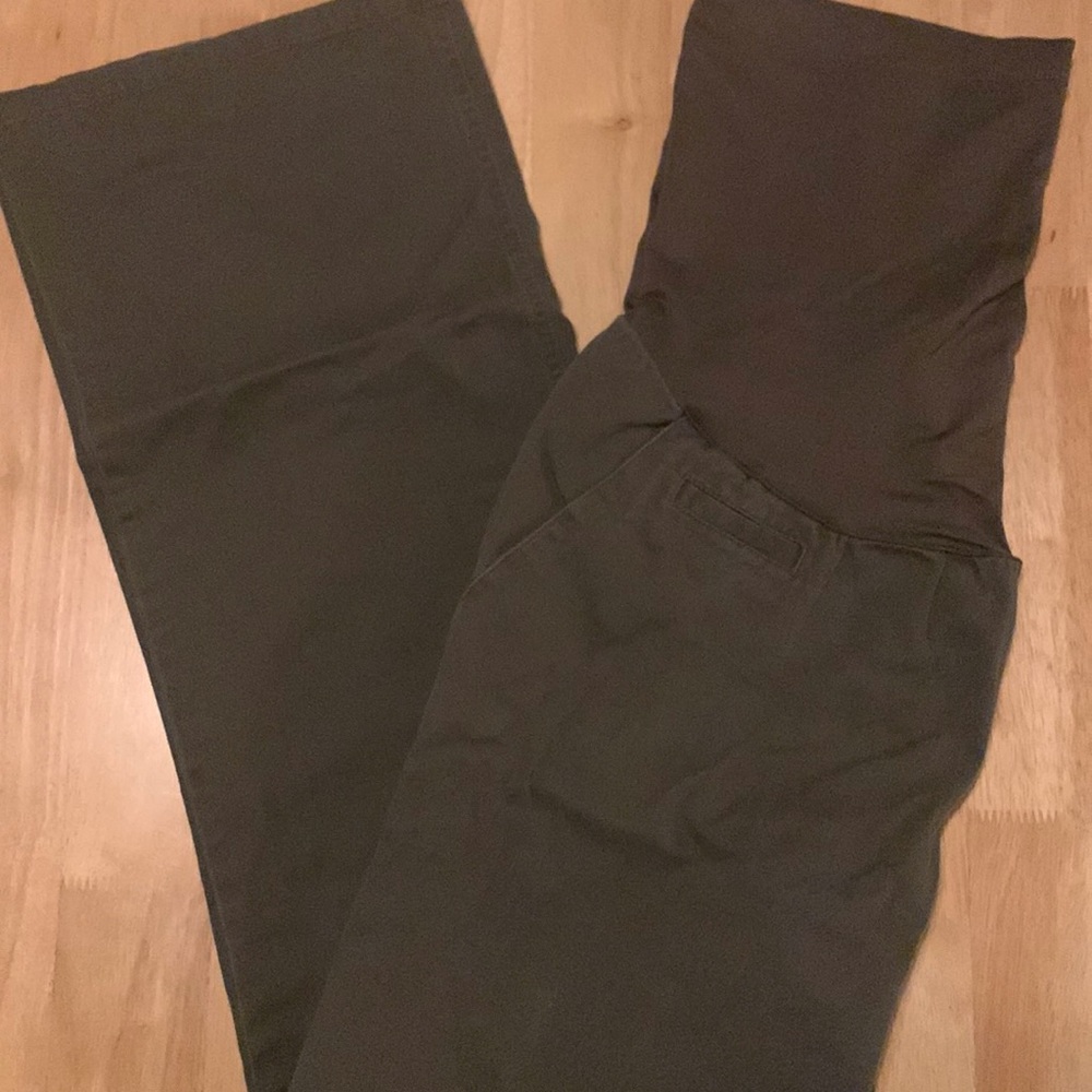 GUC Liz Lange Maternity dark grey green relaxed fit maternity chinos, Size 14